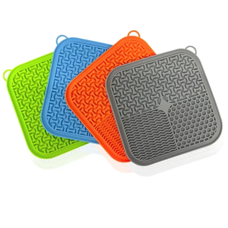 Tapis de Léchage Anti-Stress Frisqo — Silicone à Ventouses pour Chien & Chat