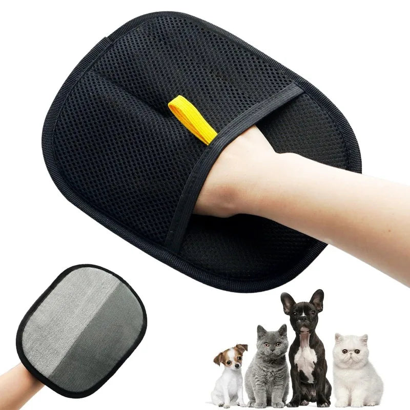 Gant de toilettage Frisqo pour chien et chat — brosse silicone ramasse-poils